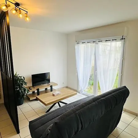 Lumineux & Cosy, 3 Min Du Futuroscope